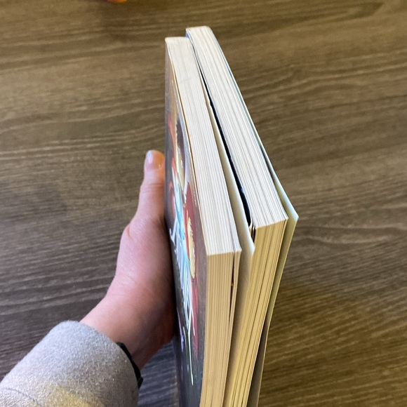 Amulet Series Book Bundle, Vol 1 and 2 - Picture 6 of 7